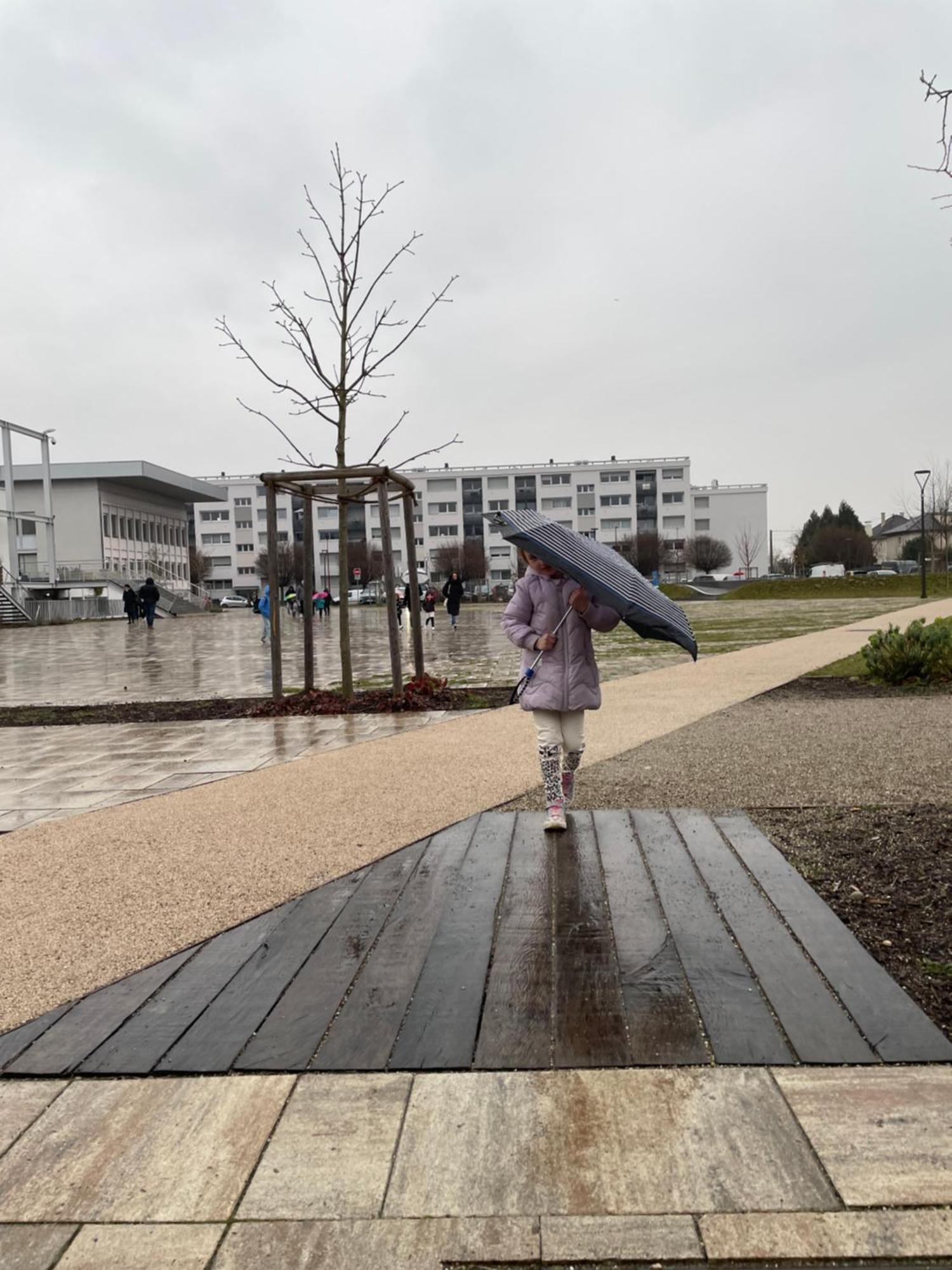 Appartement Calme Avec Balcon, A 4Km Du Centre, Parking, Wi-Fi, Netflix Gratuit Straßburg Exterior foto